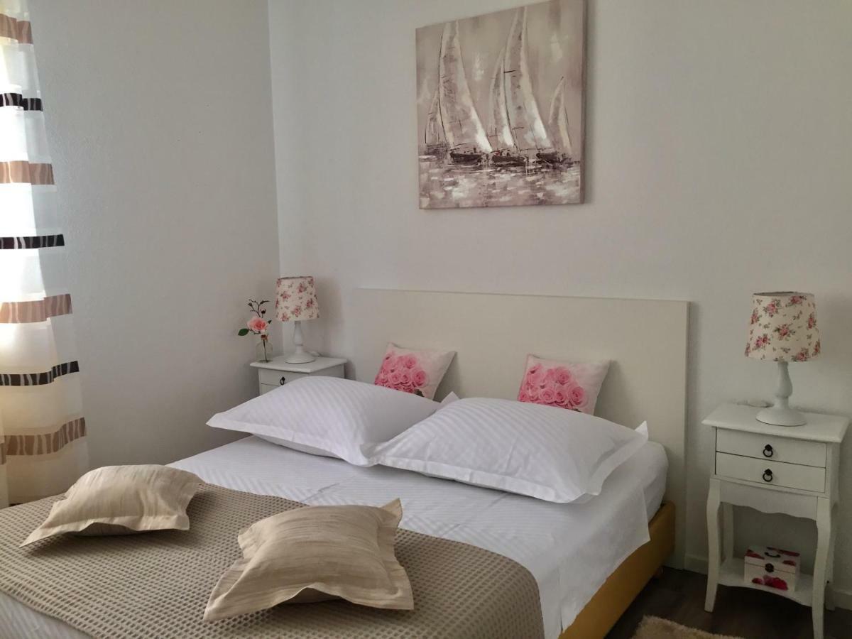 Apartment Dujmovic *